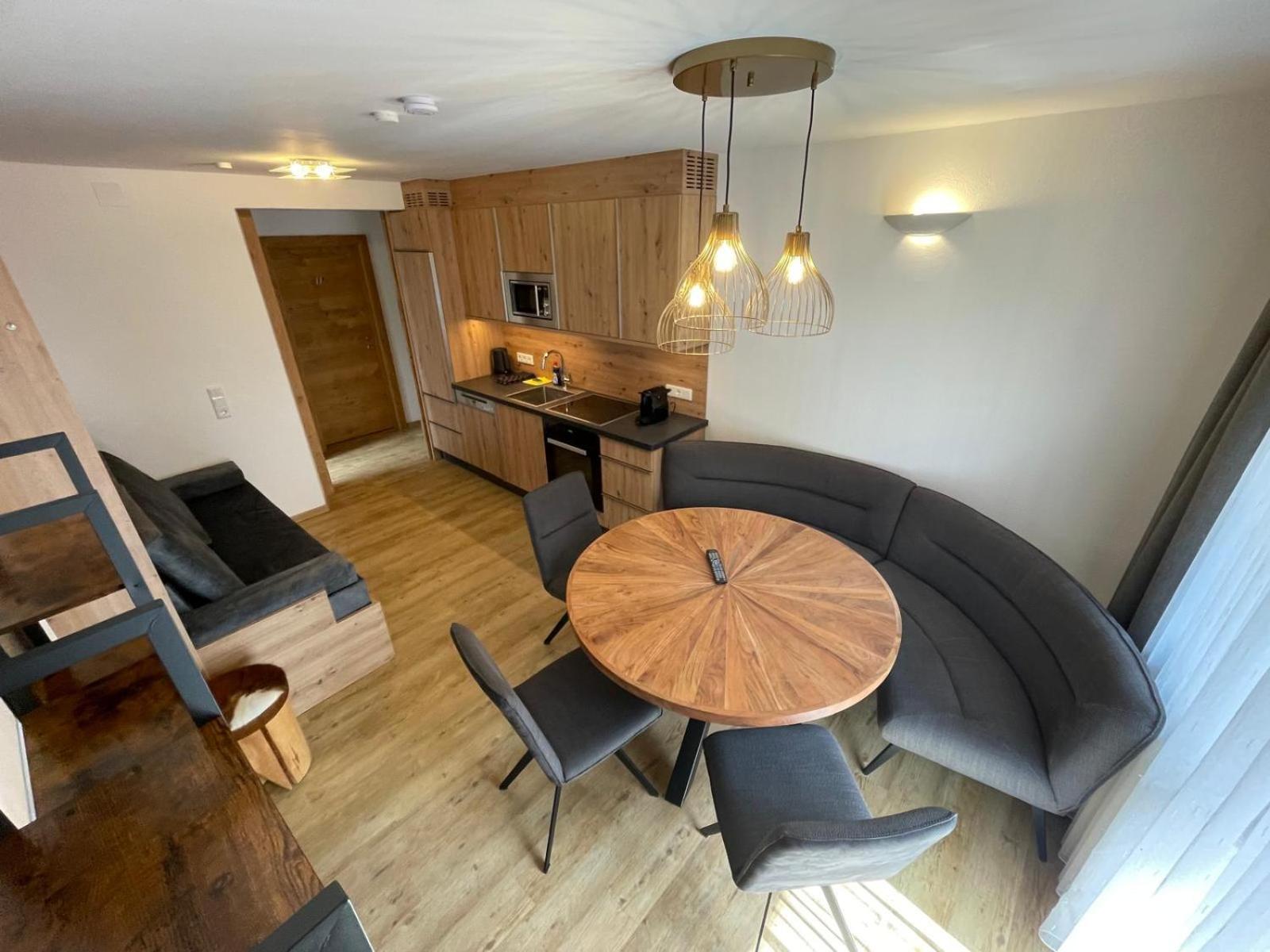 Pension Ahorn Saalbach-Hinterglemm Exterior photo